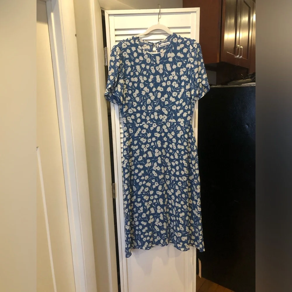 Reformation blue white floral tulip Andre midi Georgette dress size 10 NWT - Picture 3 of 9